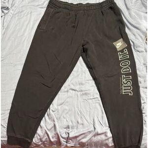 Nike Sportswear Just Do It Fleece Joggers | Dark Charcoal JDI Graphic Size L